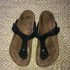 Black Birkenstock’s